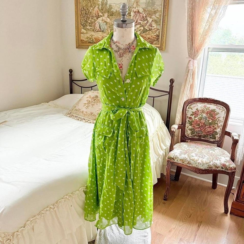 Green‎ Polka dot dress  90s lime green polka dot midi dress Bethany size 4